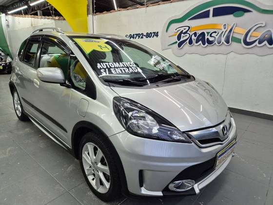 HONDA FIT 1.5 TWIST 16V FLEX 4P AUTOMÁTICO HONDA FIT 1.5 TWIST 16V FLEX 4P AUTOMÁTICO